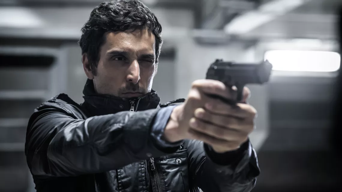 REUNION 1ERE - NO LIMIT SAISON 1