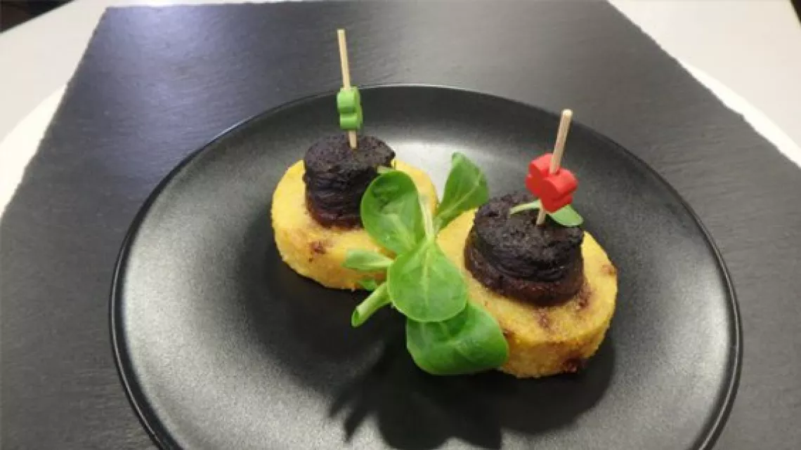 Bouchée apéritive Polenta et boudin noir