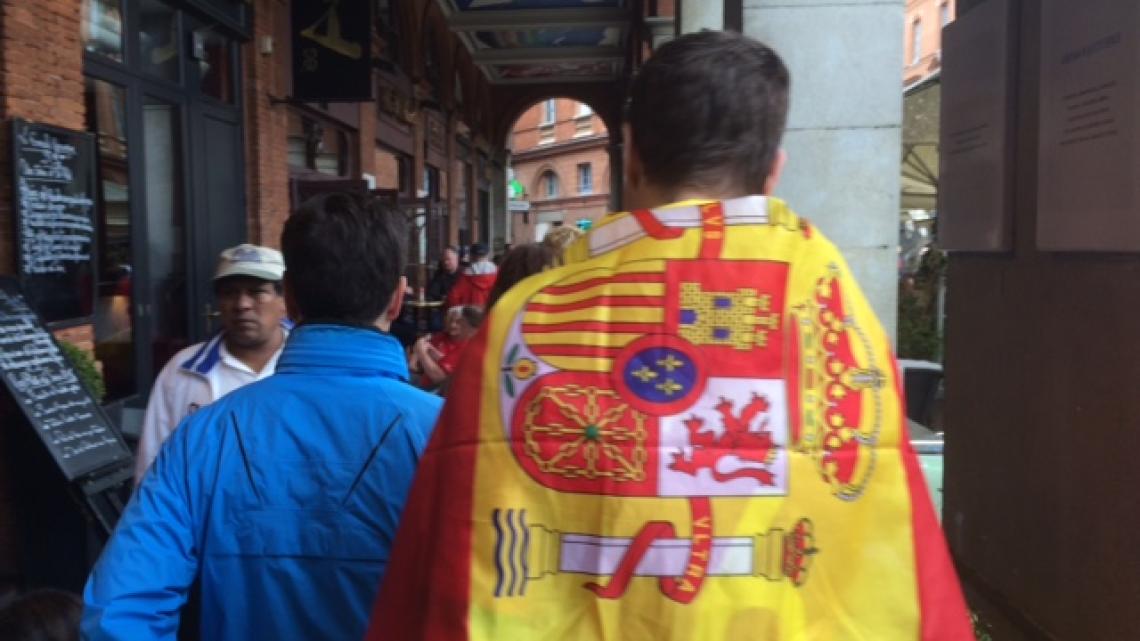 Supporter Esapgnol avec drapeau Euro 2016 Toulouse