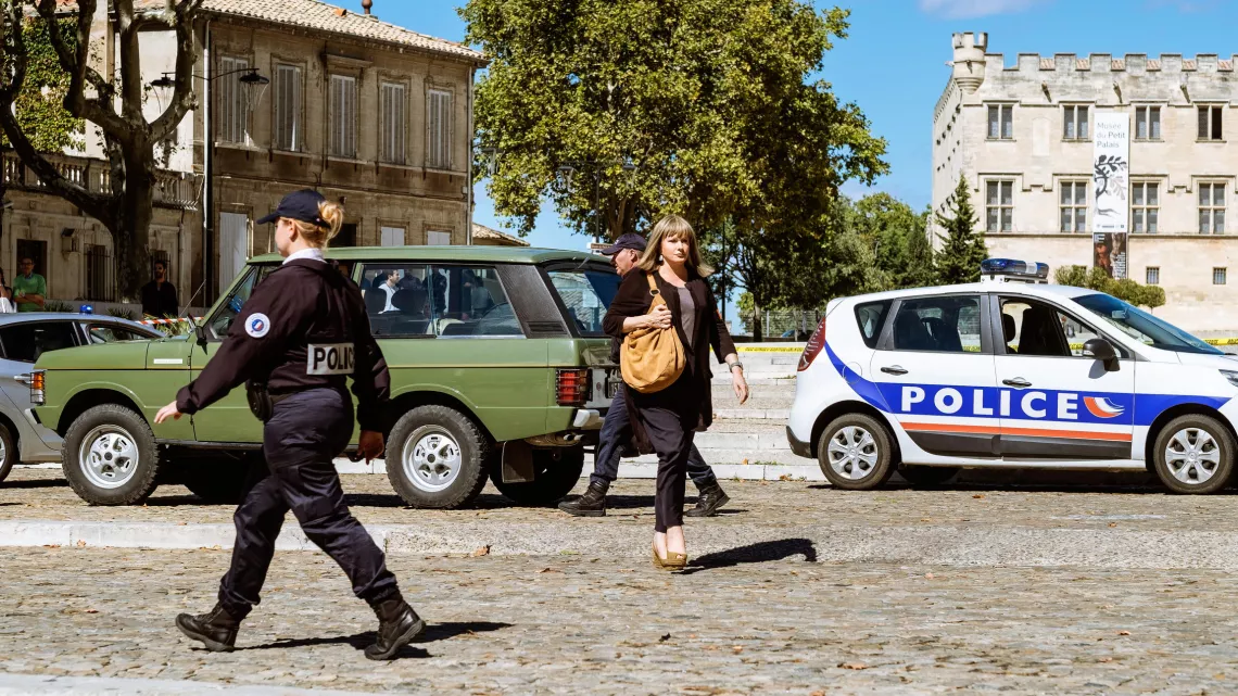 MEURTRE A AVIGNON TELEFILM DE STEPHANE KAPPES AVEC CATHERINE JACOB, LAËTITIA MILOT… #REUNION 1ERE