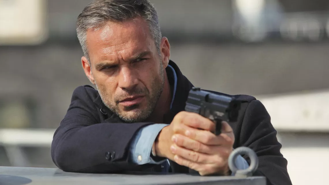 PROFILAGE SERIE POLICIERE AVEC ODILE VUILLEMIN, PHILIPPE BAS… #REUNION 1ERE