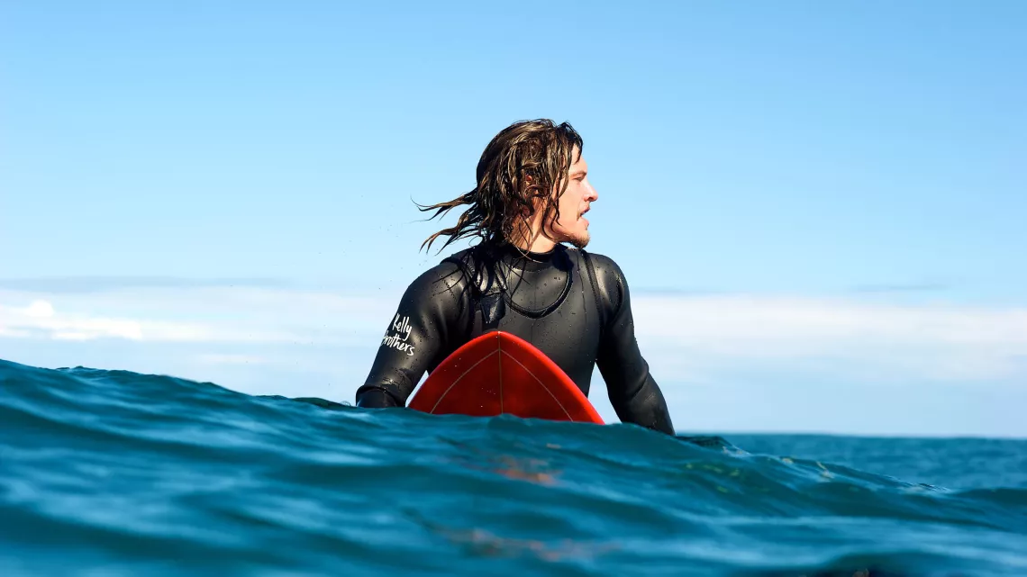 DRIFT FILM DE MORGAN O’NEILL ET DE BEN NOTT AVEC SAM WORTHINGTON, XAVIER SAMUEL… #REUNION 1ERE