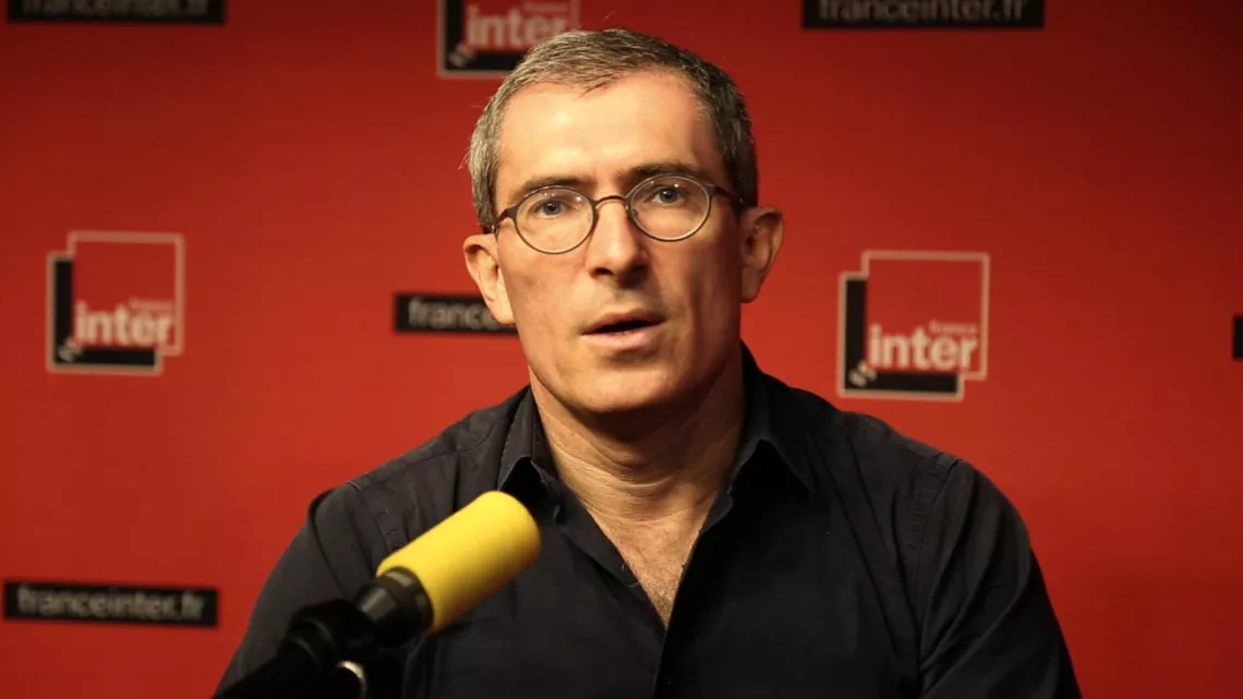 HISTOIRE DE MEDIAS SOUS INFLUENCE DES JOURNAUX ET DES AFFAIRES #REUNION 1ERE