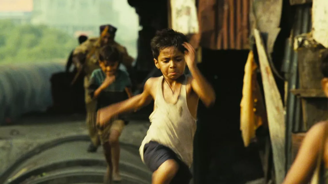 SLUMDOG MILLIONAIRE - REUNION 1ERE