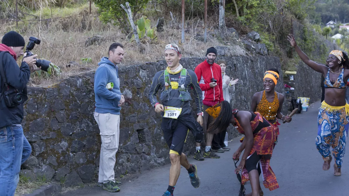 L'ENERGIE DU GRAND RAID 2016 EN DIRECT SUR REUNION 1ERE