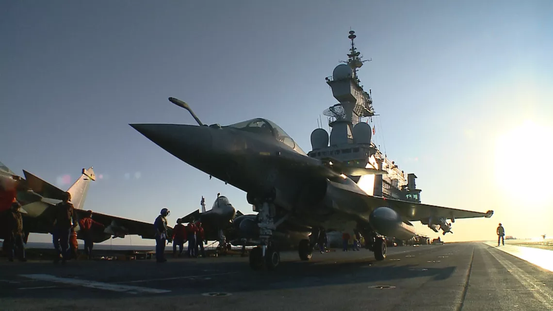 En mer contre Daesh : Chronique d’une guerre depuis la mer