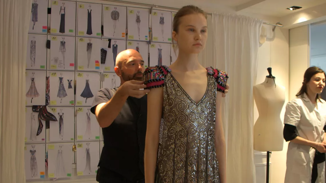 LES TRESORS DE LA HAUTE COUTURE
