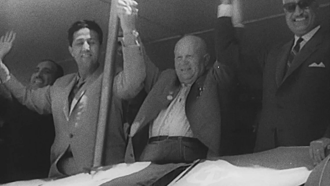 1956, NAISSANCE D'UN NOUVEAU MONDE