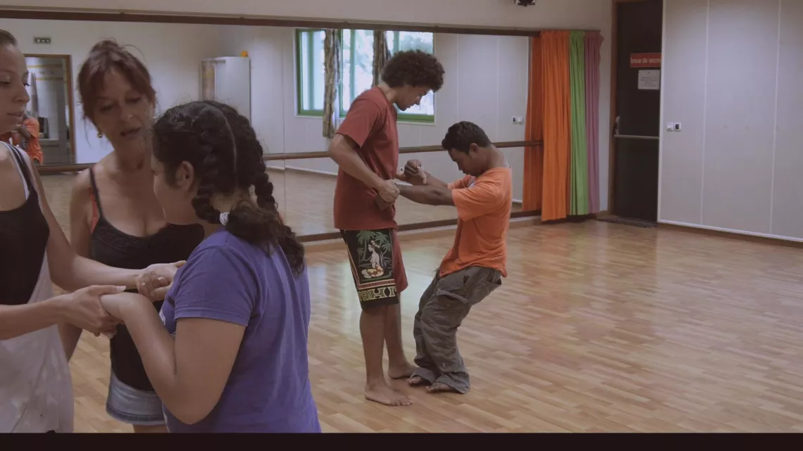 ARCHIPELS : ALORS ON DANSE