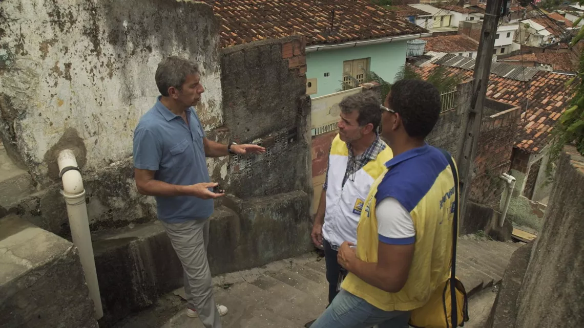 AVENTURES DE MEDECINES : VAINCRE LES EPIDEMIES