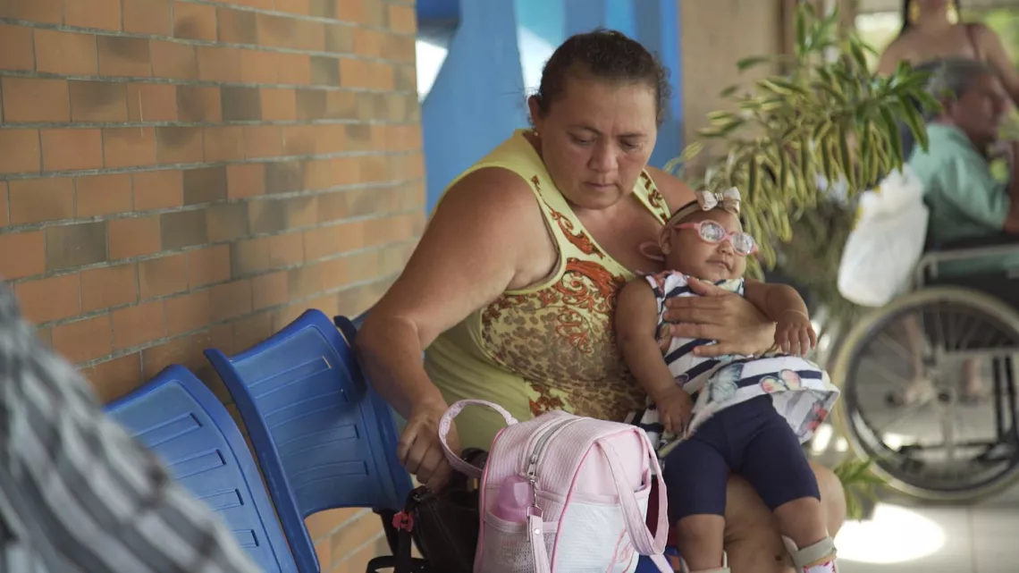 AVENTURES DE MEDECINES : VAINCRE LES EPIDEMIES
