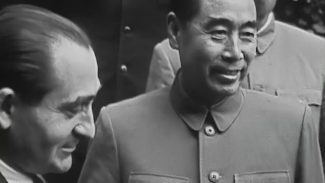 1954, LA FIN D'UN MONDE