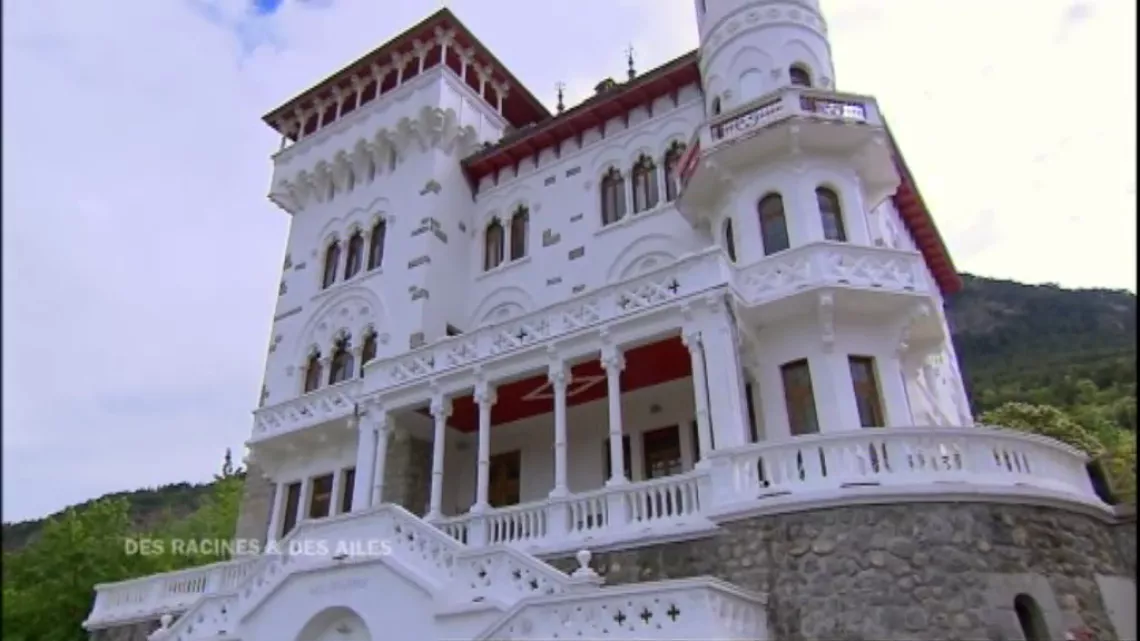 VILLA MEXICAINE