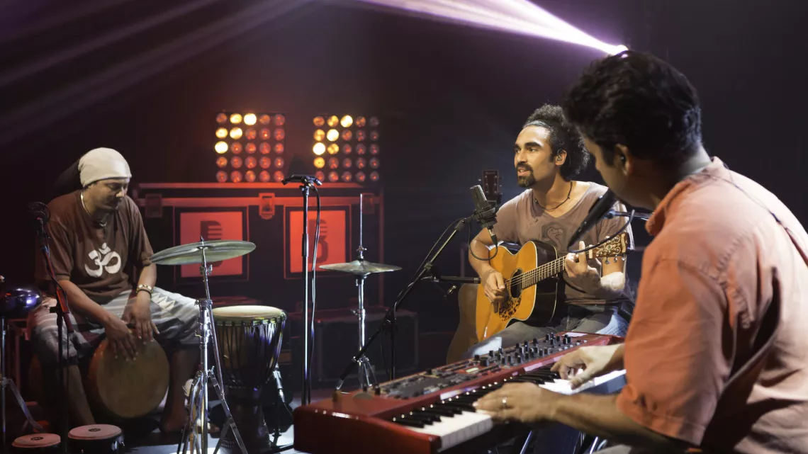BLACK BOX SESSIONS- TIAS EN CONCERT