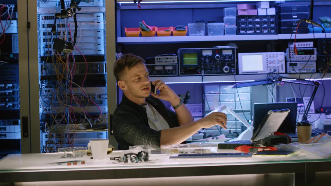 CROSSING LINES S3
