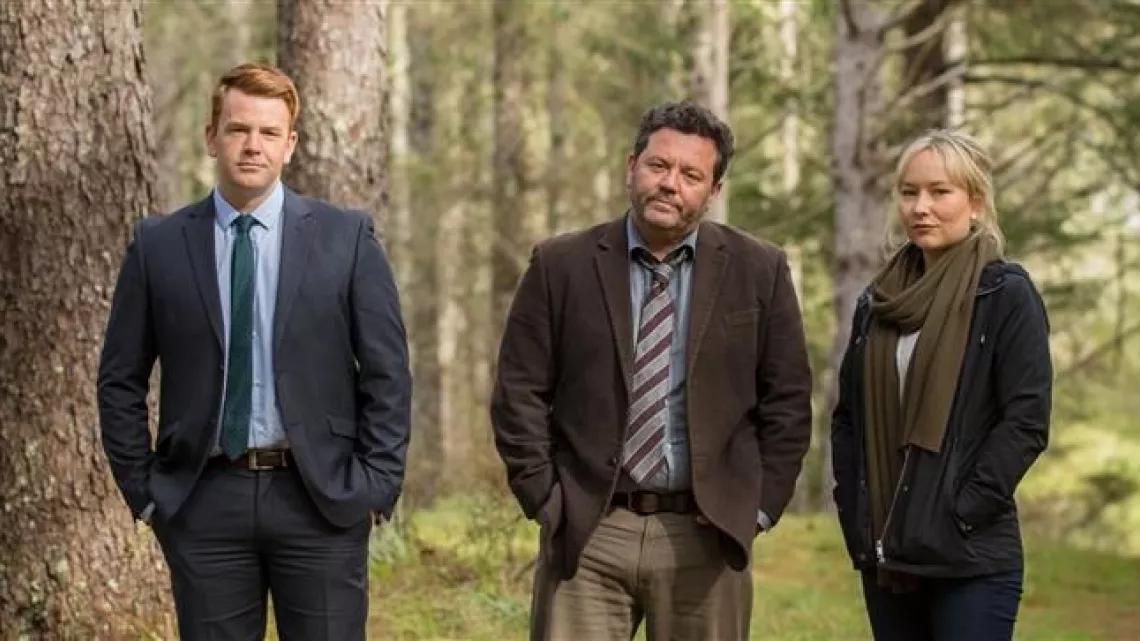 BROKENWOOD SAISON 3  #REUNION 1ERE