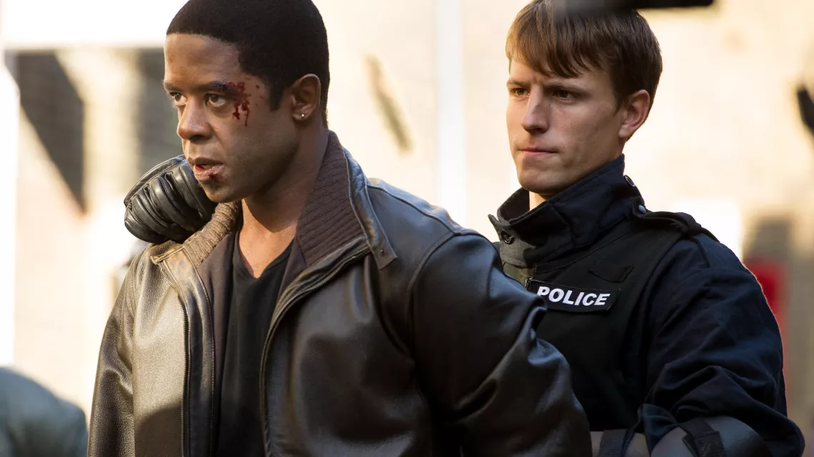 UNDERCOVER - Saison 1