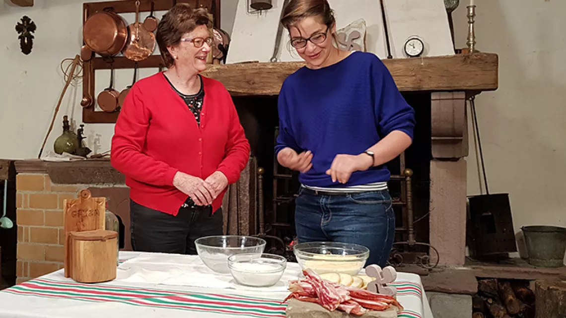 Henriette et Anne en cuisine