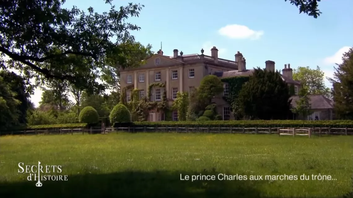 SECRETS D'HISTOIRE  Prince Charles, aux marches du trône…