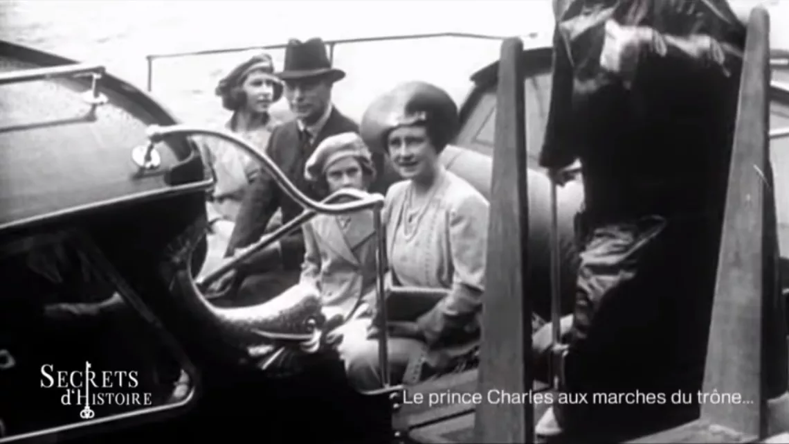 SECRETS D'HISTOIRE  Prince Charles, aux marches du trône…