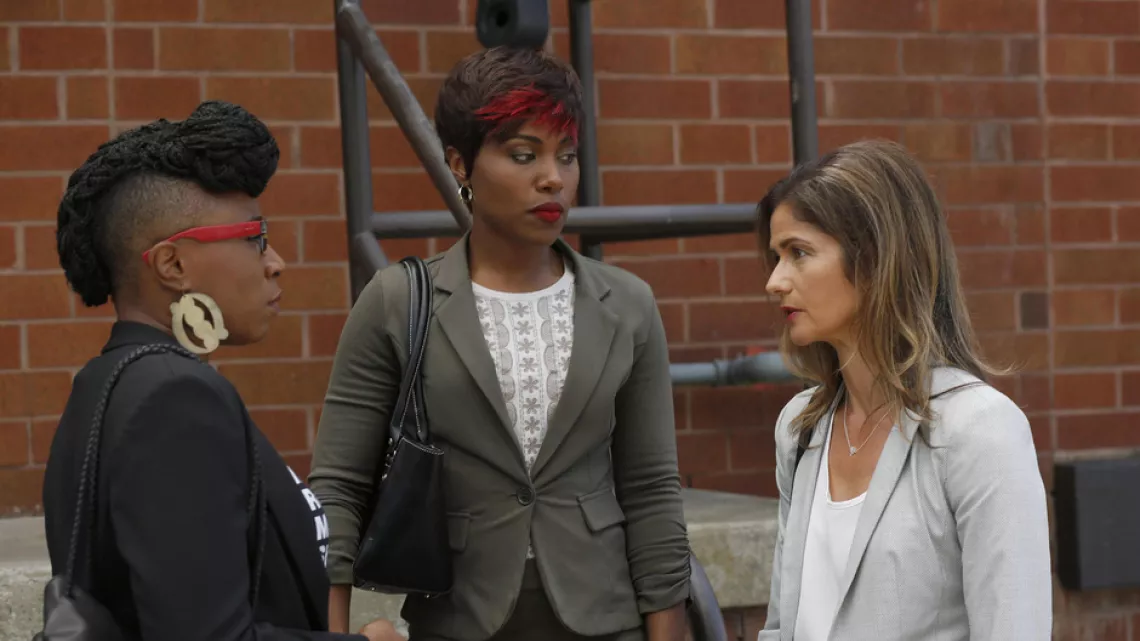 PHOTOS : SHOTS FIRED SAISON 1