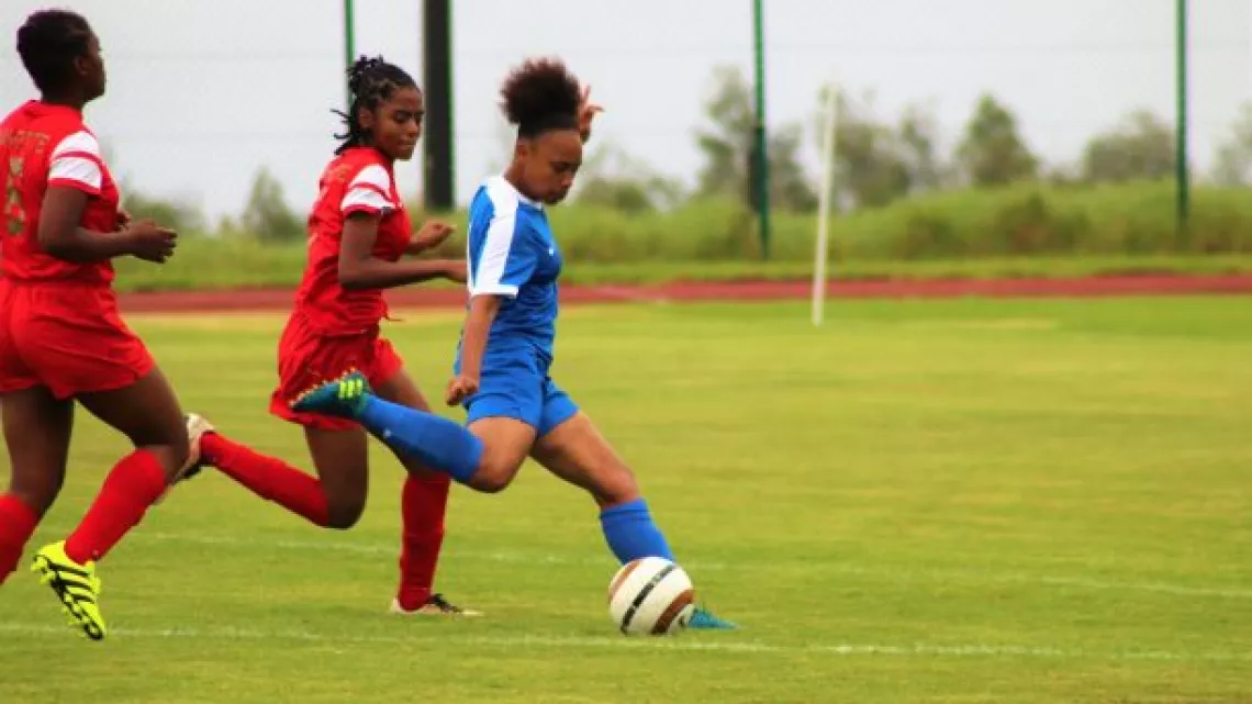 UN JOUR AVEC… SE MET A L’HEURE DE LA COUPE DU MONDE DE FOOTBALL