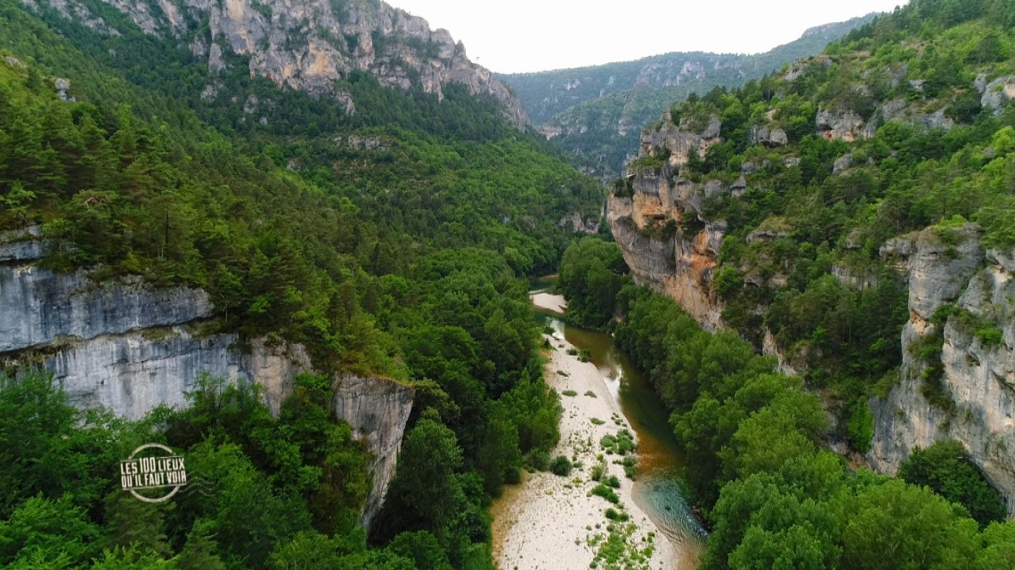 LES 100 LIEUX QU