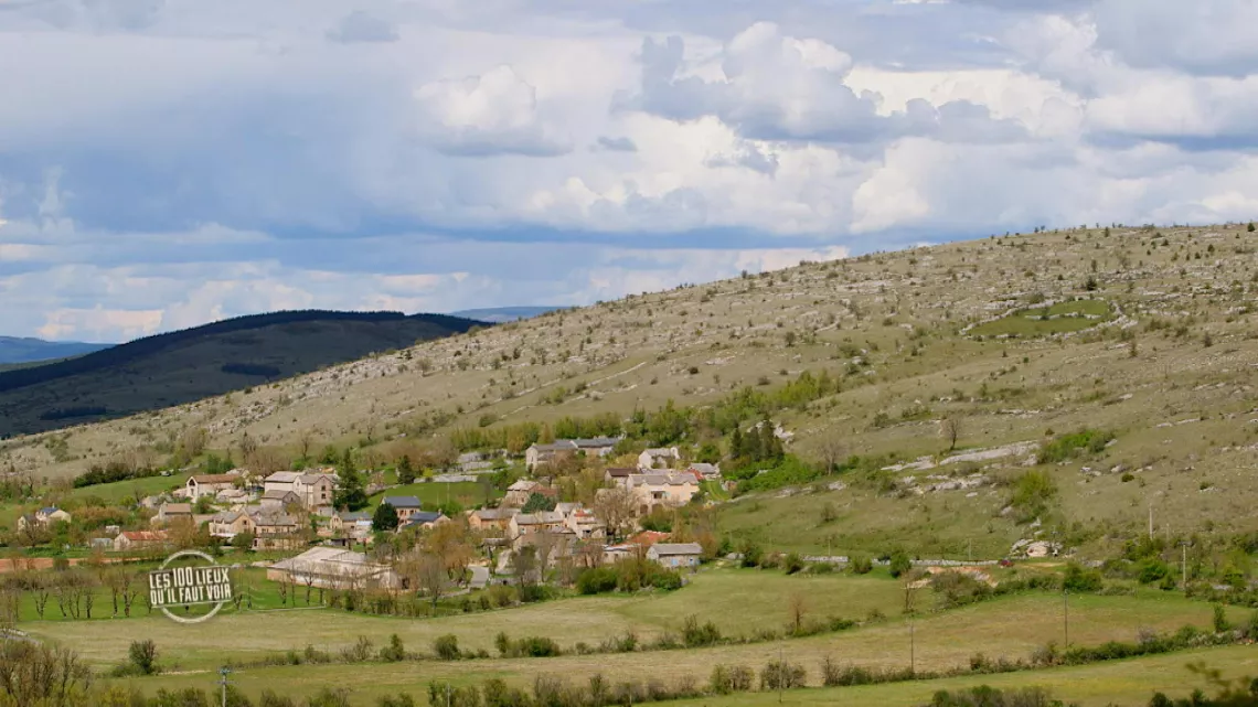 LES CENT LIEUX QU'IL FAUT VOIR