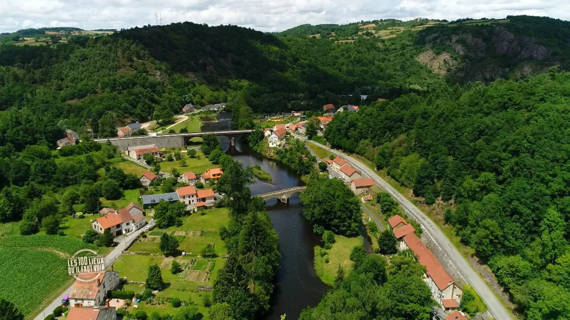LES CENT LIEUX QU'IL FAUT VOIR