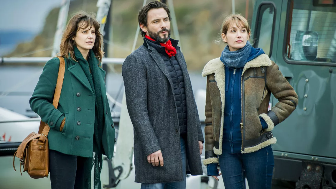 MEURTRES EN CORNOUAILLE