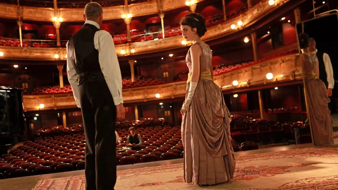 MYSTERE A L'OPERA