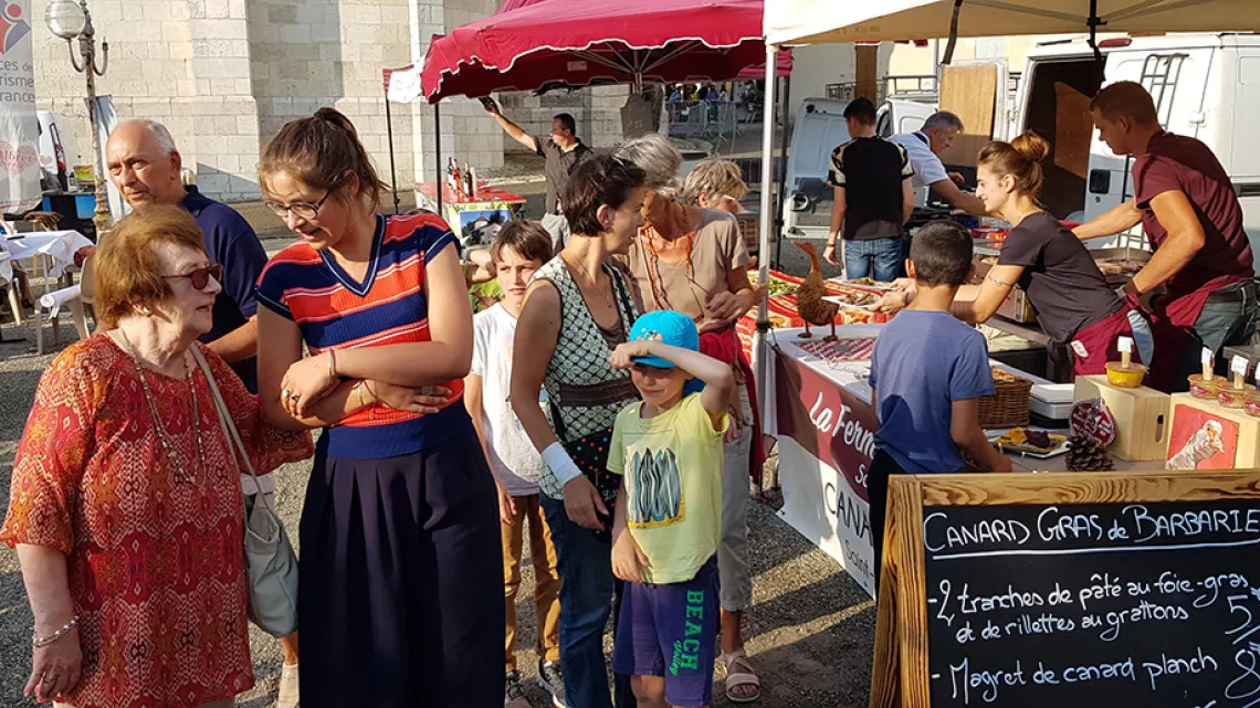 Au marché de Mézin