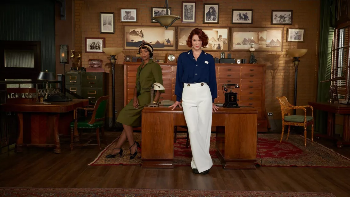 FRANKIE DRAKE MYSTERIES