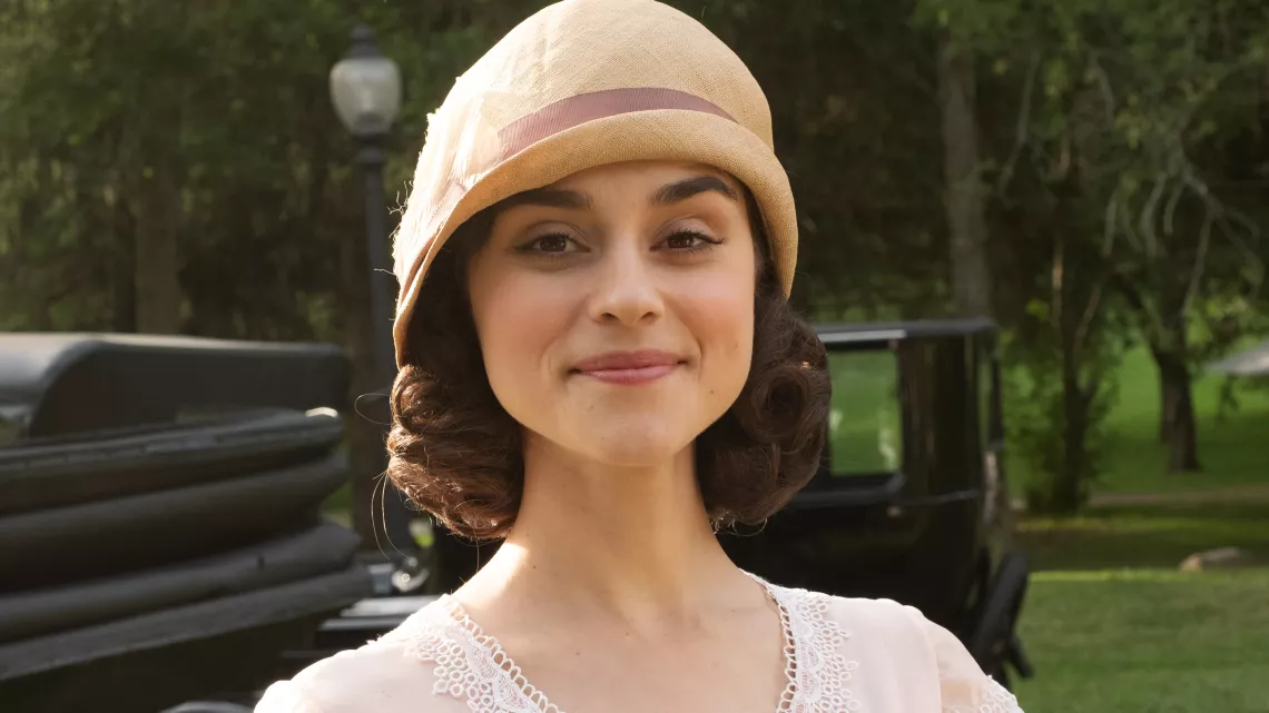 FRANKIE DRAKE MYSTERIES
