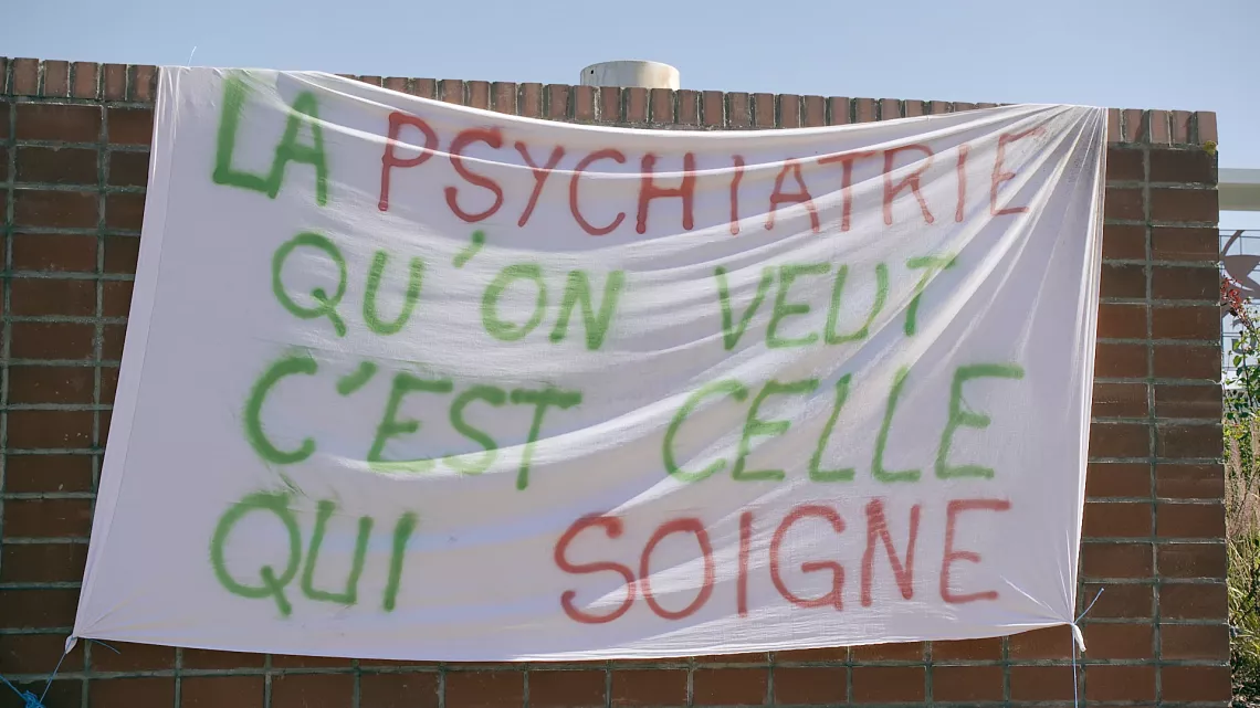 la folie à l'abandon