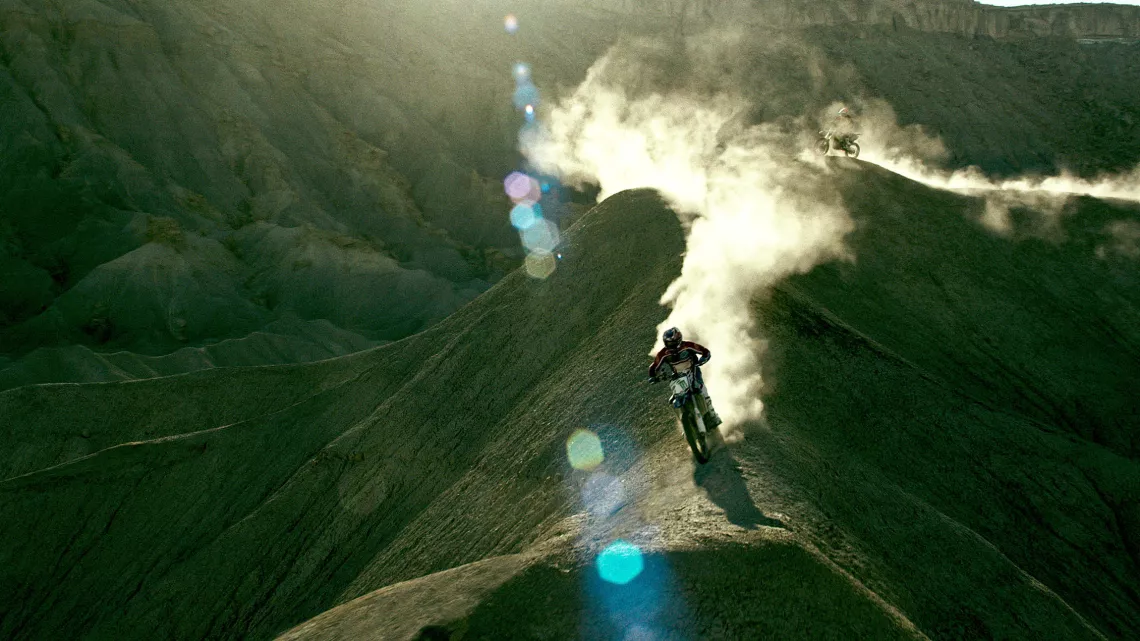 POINT BREAK