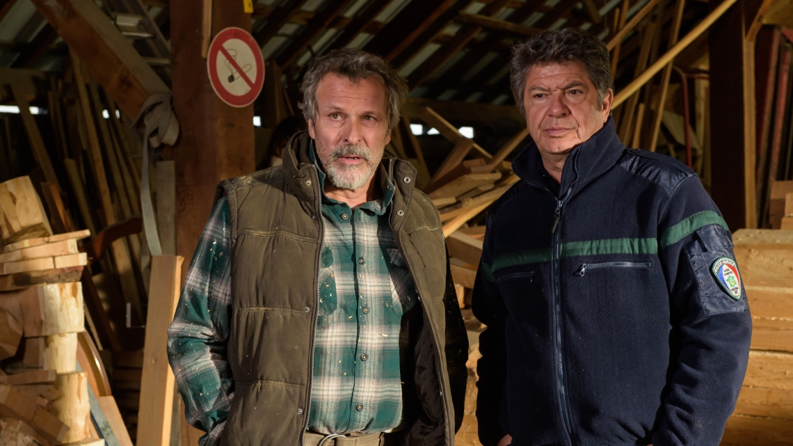 Films Et Séries Tv Avec Frédéric Van Den Driessche ALEX HUGO : HOMME PERDU | FranceTvPro.fr