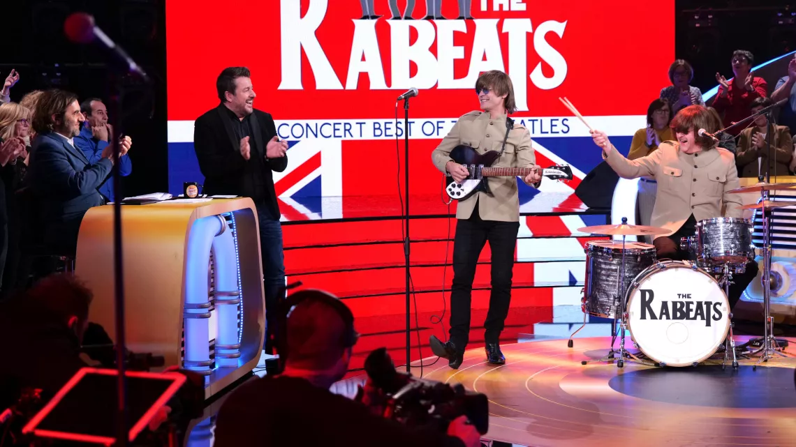 LES ENFANTS DE LA MUSIQUE CHANTENT LES ANNEES YEYE 