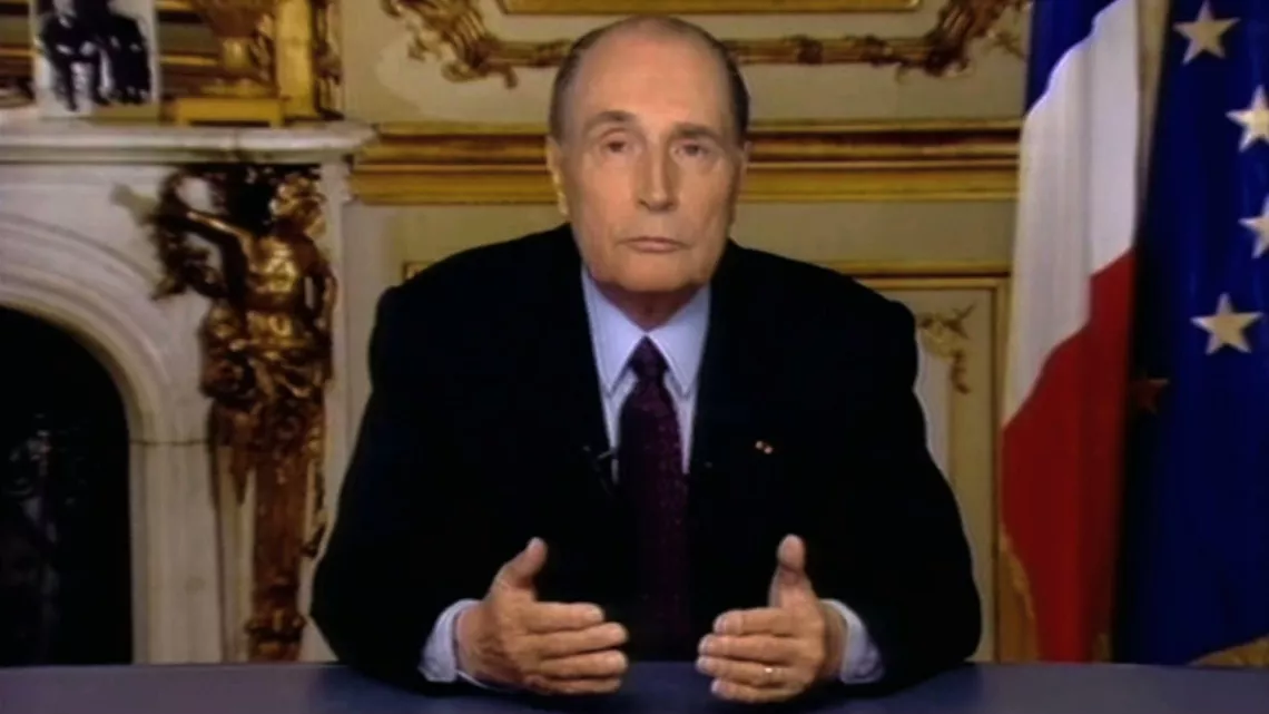 ELYSEE LA SOLITUDE DU POUVOIR