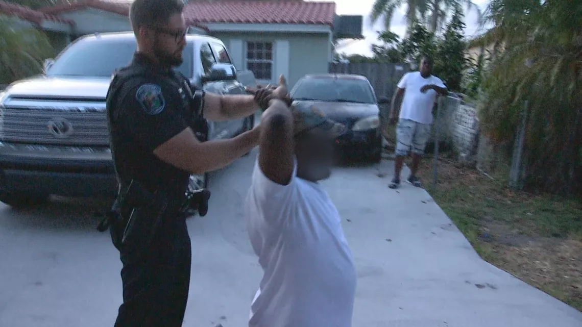 INVESTIGATIONS: CONFRONTATIONS MIAMI / RÉPUBLIQUE DOMINICAINE