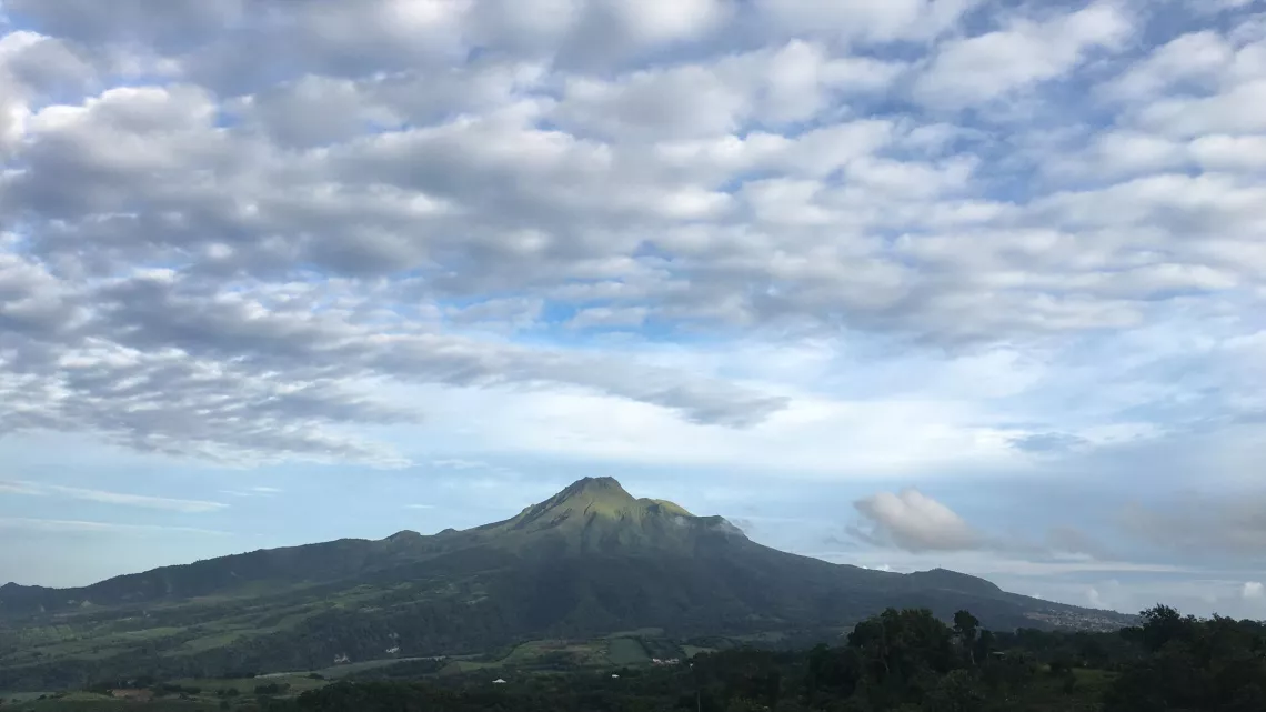 MARTINIQUE ET DOMINIQUE, DES EDENS SECRETS