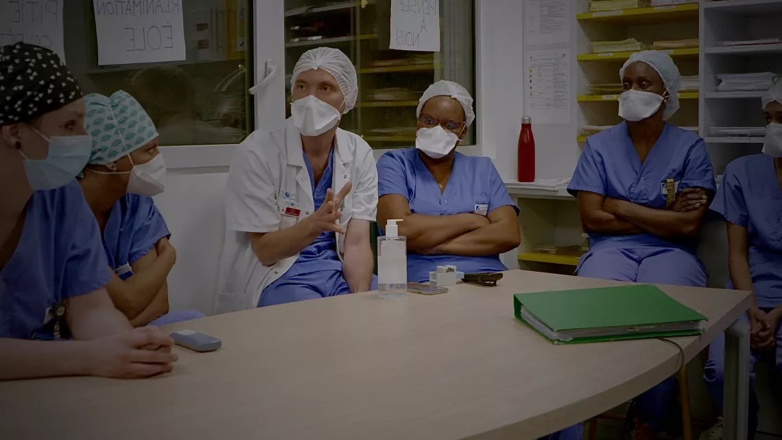 Quand l'hôpital retient son souffle