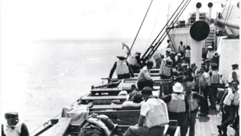 1941 Dernier bateau pour l'exil Roche Productions -5