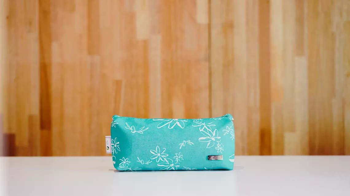 Trousse bleue