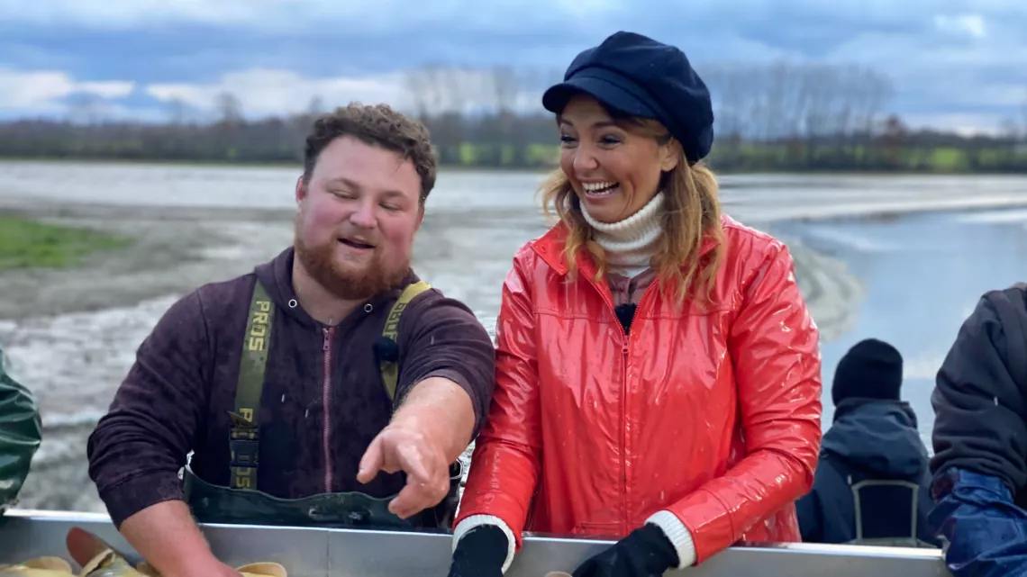 Carinne Teyssandier et un pêcheur des Dombes
