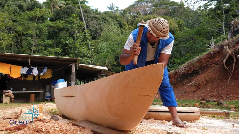 Bleu océan le mag - Rurutu de mer et de bois