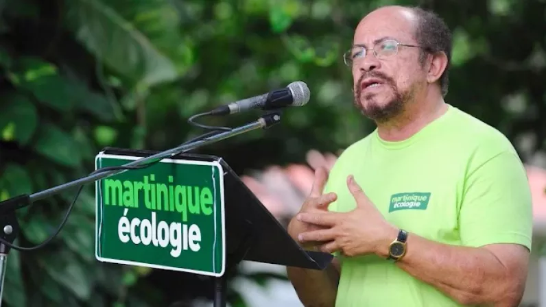 Documentaire : Raphaël Confiant, conteur caribéen, guerrier créole