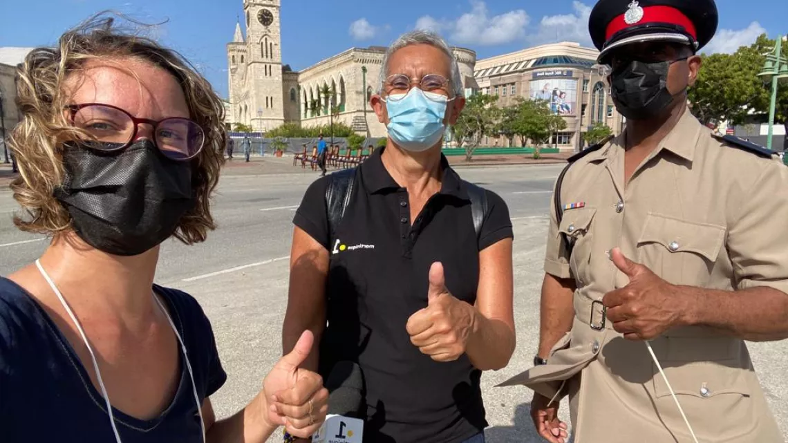 Caraïbes, le mensuel à Barbade : Surintendant Andrew Lynch, directeur de l’orchestre de la police de Barbade 