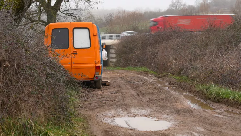 Les filles sans joie des petites routes