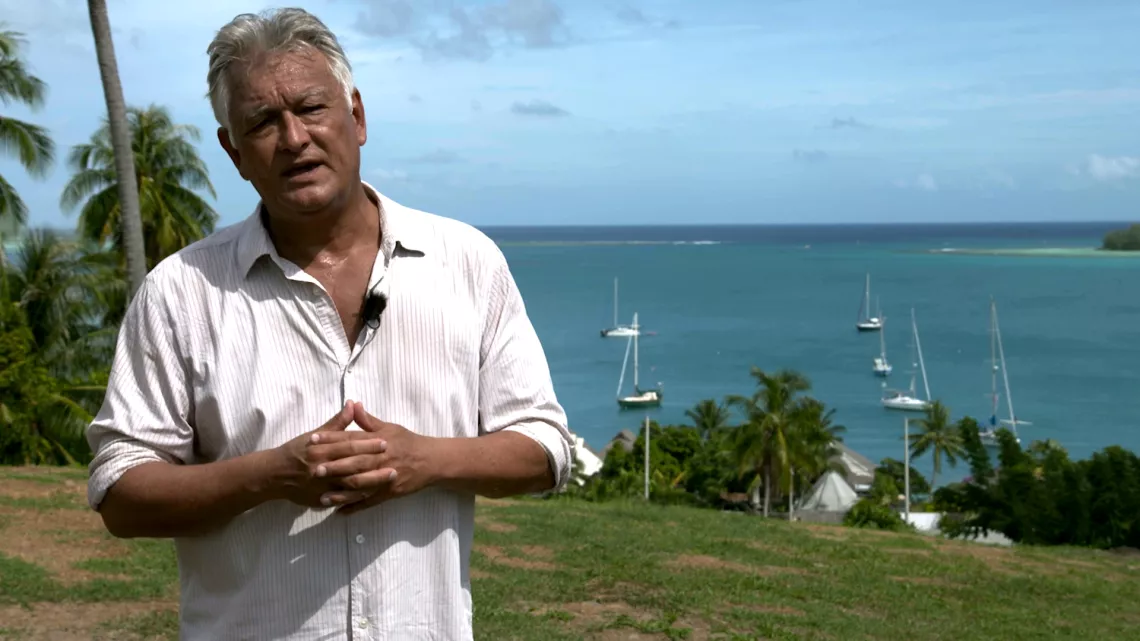 Sur les traces des GI à Bora Bora Un film écrit et réalisé par Lionel Boisseau